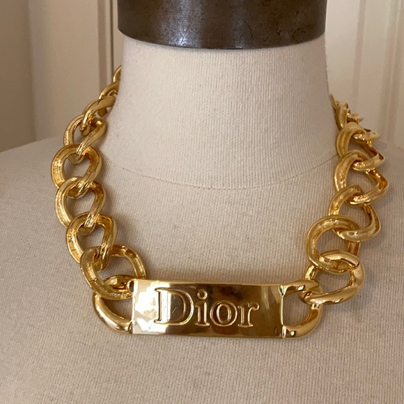 Christian Dior Jewelry - Beautiful gold Christian Dior necklace